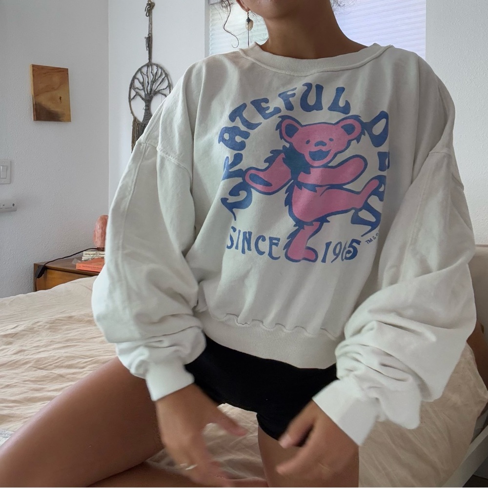 Grateful Dead White and Pink Sweater